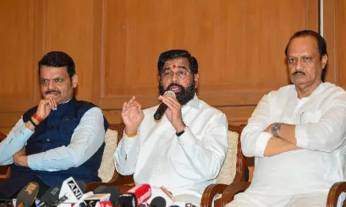 Maharashtra Election Results: महाराष्ट्र में BJP गठबंधन का बजा डंका, रुझानों में बहुमत के पार पहुंची, झारखंड में कांटे की टक्कर Maharashtra Election Results: महाराष्ट्र में BJP गठबंधन का बजा डंका, रुझानों में बहुमत के पार पहुंची, झारखंड में कांटे की टक्कर