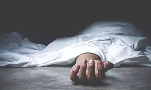 Telangana: कांस्टेबल को गोली लगने से मृत पाया गया Telangana: कांस्टेबल को गोली लगने से मृत पाया गया