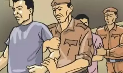 Muzaffarpur: पुलिस ने मृत हथियार धारकों के हथियार और लाइसेंस का सुराग ढूंढना शुरू किया