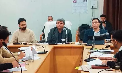 Chamba MLA ने सड़क, पानी, स्कूल परियोजनाओं की प्रगति की समीक्षा की