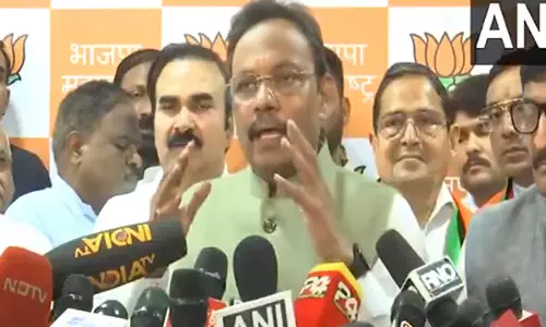 BJP के विनोद तावड़े ने पीएम मोदी और महायुति नेताओं की प्रशंसा की BJP के विनोद तावड़े ने पीएम मोदी और महायुति नेताओं की प्रशंसा की