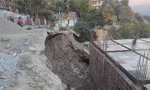 Kullu निवासियों ने सुल्तानपुर क्षेत्र में जल भंडारण टैंक के लीक होने पर चिंता जताई