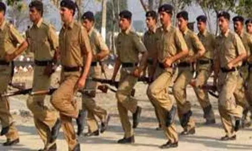 Lucknow: 26 युवाओं ने UP Police Constable में इस गांव के पास की परीक्षा Lucknow: 26 युवाओं ने UP Police Constable में इस गांव के पास की परीक्षा