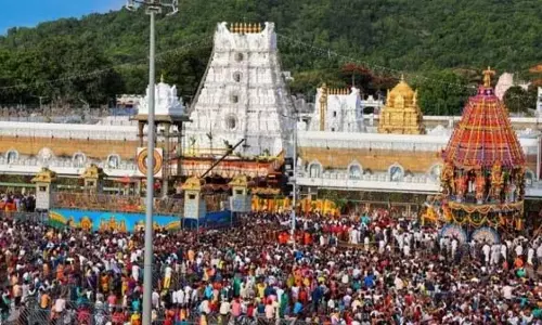 Tirumala तिरुपति में मुफ्त दर्शन में कितने घंटे लगते हैं? त्योहारी सीजन Tirumala तिरुपति में मुफ्त दर्शन में कितने घंटे लगते हैं? त्योहारी सीजन