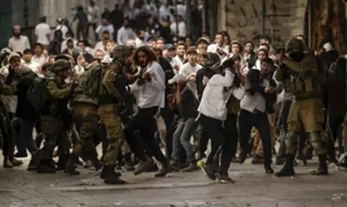 Israeli बसने वालों ने वेस्ट बैंक में वरिष्ठ सेना कमांडर पर हमला करने की कोशिश की Israeli बसने वालों ने वेस्ट बैंक में वरिष्ठ सेना कमांडर पर हमला करने की कोशिश की