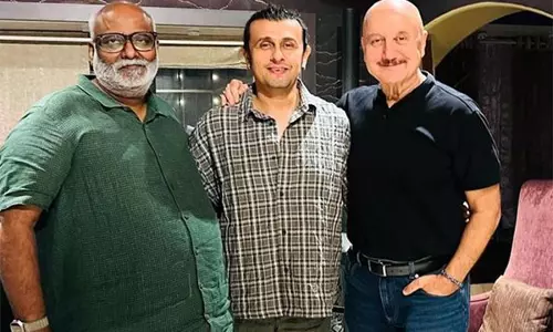 Anupam Kher ने फिल्म तन्वी द ग्रेट में गीत गाने के लिए सोनू निगम का आभार व्यक्त किया