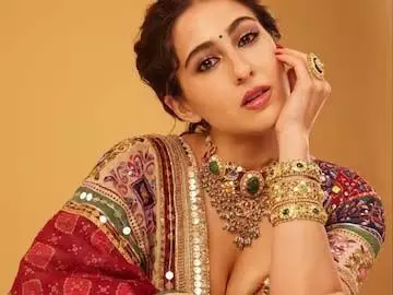 Sara Ali Khan सुबह की दिनचर्या में शामिल है हल्दी पानी