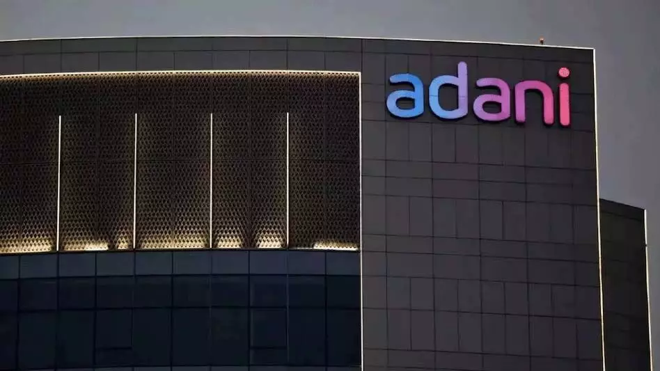 US में रिश्वतखोरी के आरोप केवल एक अनुबंध, जो कारोबार का 10%: Adani Group