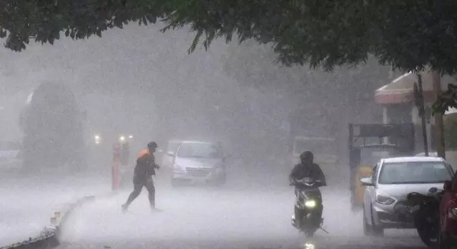 Weather : IMD ने जारी किया बारिश का ‘ऑरेंज अलर्ट