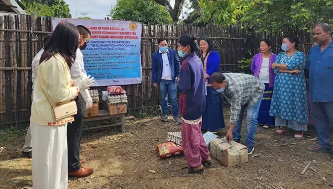 APU ने पांच टीबी रोगियों को गोद लिया