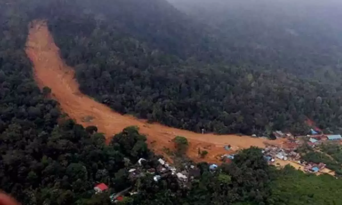 North सुमात्रा प्रांत में भूस्खलन और बाढ़ से 13 लोगों की मौत, 18 घायल