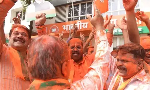Maharashtra में भाजपा का उत्थान और उत्थान Maharashtra में भाजपा का उत्थान और उत्थान