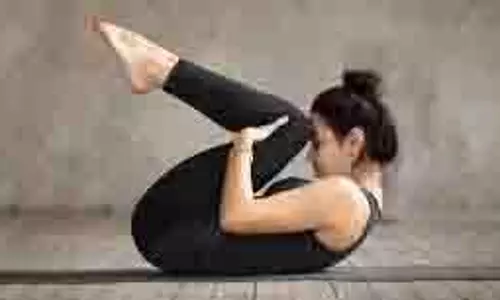 Health: साइटिका के दर्द से छुटकारा पाने के लिए करें ये योगासन Health: साइटिका के दर्द से छुटकारा पाने के लिए करें ये योगासन