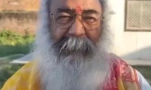 महाराष्ट्र में करारी हार पर आचार्य प्रमोद कृष्णम का तंज, कहा- संतों का श्राप-सूपड़ा साफ