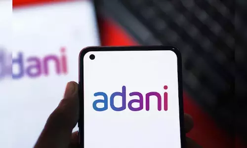 Adani के सीएफओ ने अमेरिकी आरोपों का बचाव किया Adani के सीएफओ ने अमेरिकी आरोपों का बचाव किया