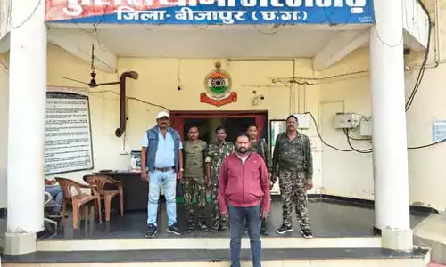 संतोषी नगर में छिपा फ्रॉड गिरफ्तार, बीजापुर पुलिस ने रायपुर में मारी रेड