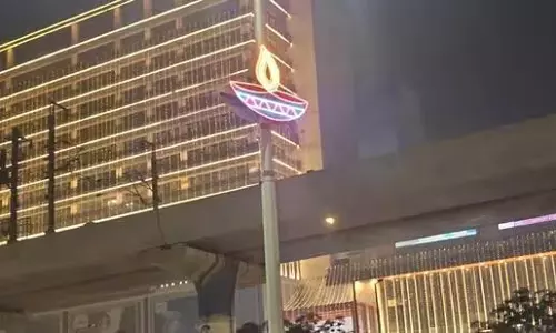 Greater Noida को सुंदर बनाएगी दीये के आकार की लाइटें Greater Noida को सुंदर बनाएगी दीये के आकार की लाइटें