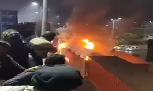 सरकार ने इस्लामाबाद में सुरक्षा कड़ी कर दी, PTI के डी-चौक विरोध प्रदर्शन से पहले सड़कें बंद कर दी