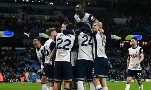 Tottenham Hotspur ने मैनचेस्टर सिटी को 4-0 से हराया पेप गार्डियोला Tottenham Hotspur ने मैनचेस्टर सिटी को 4-0 से हराया पेप गार्डियोला