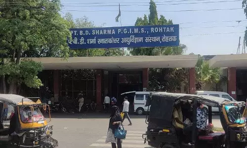 Haryana : ग्रामीण पुरुषों में स्क्वैमस-सेल फेफड़ों के कैंसर का कारण Haryana : ग्रामीण पुरुषों में स्क्वैमस-सेल फेफड़ों के कैंसर का कारण