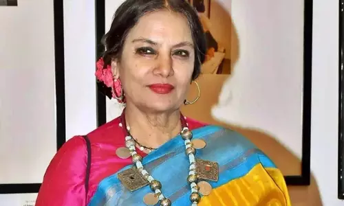 शबाना आज़मी को फेस्टिवल डेस 3 कॉन्टिनेंट्स में खड़े होकर सम्मानित किया गया