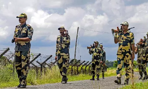 बंगाल में BSF के कथित हमले के बाद मानवाधिकार समूह ने NHRC से हस्तक्षेप की मांग की