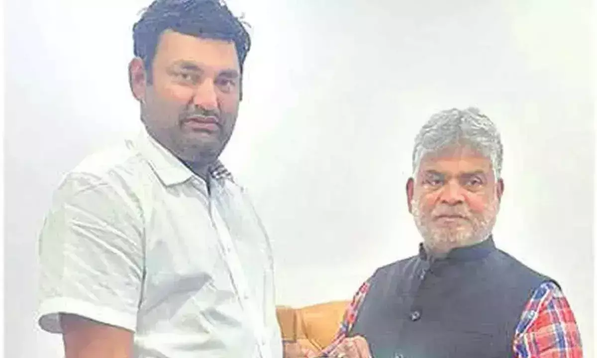 Telangana: रासायनिक धुएं से घुट रहे हैं गांव