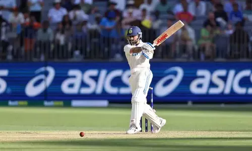 IND vs AUS: विराट कोहली ने पर्थ में जड़ा 81वां शतक, भारत ने ऑस्ट्रेलिया को रौंदा IND vs AUS: विराट कोहली ने पर्थ में जड़ा 81वां शतक, भारत ने ऑस्ट्रेलिया को रौंदा