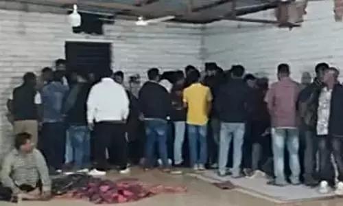 80 जुआरी गिरफ्तार, 50 लाख कैश जब्त