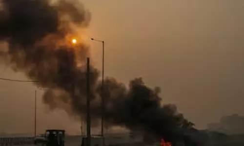Gurugram: हवाओं में जहर घोलने वाले चार हजार उद्योगों पर लटकी कार्रवाई की तलवार Gurugram: हवाओं में जहर घोलने वाले चार हजार उद्योगों पर लटकी कार्रवाई की तलवार