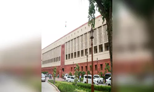 संसद का शीतकालीन सत्र सोमवार से, पेश होंगे कई महत्वपूर्ण विधेयक संसद का शीतकालीन सत्र सोमवार से, पेश होंगे कई महत्वपूर्ण विधेयक