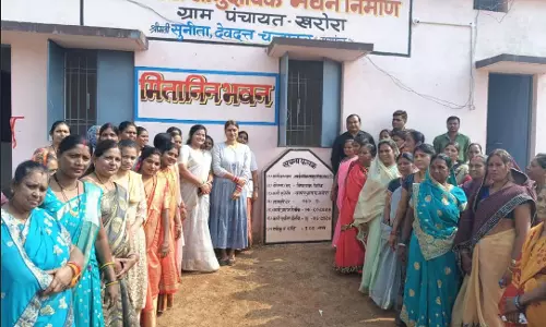 खरोरा मे नवनिर्मित मितानिन भवन का लोकार्पण