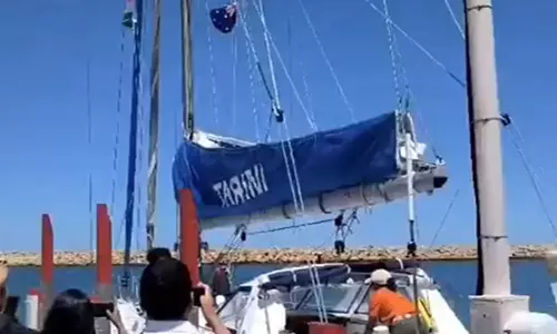 भारतीय नौसेना का INSV तारिणी आस्ट्रेलिया से नाविका सागर परिक्रमा-II के दूसरे चरण पर रवाना हुआ भारतीय नौसेना का INSV तारिणी आस्ट्रेलिया से नाविका सागर परिक्रमा-II के दूसरे चरण पर रवाना हुआ