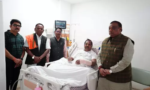 मंत्री राम विचार नेताम से मिले पूर्व प्रदेश अध्यक्ष नारायण चंदेल