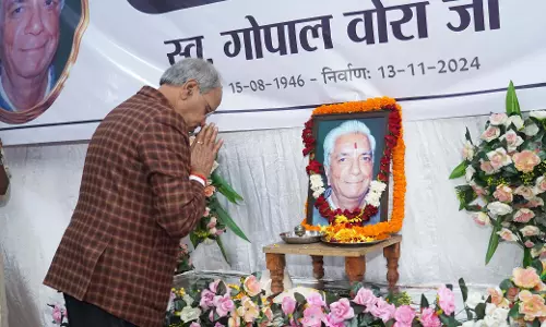 सांसद बृजमोहन अग्रवाल ने स्वर्गीय गोपाल वोरा को दी श्रद्धांजलि