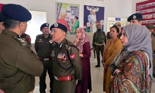 ADGP जम्मू ने नशा मुक्ति केंद्र की सुविधाओं की समीक्षा की