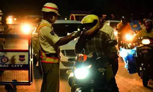 Traffic police ने नशे में वाहन चलाने वालों की जांच के दौरान 193 वाहन चालकों को पकड़ा