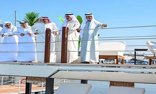 Nahyan bin Mubarak ने छठे अबू धाबी अंतर्राष्ट्रीय बोट शो का किया दौरा Nahyan bin Mubarak ने छठे अबू धाबी अंतर्राष्ट्रीय बोट शो का किया दौरा