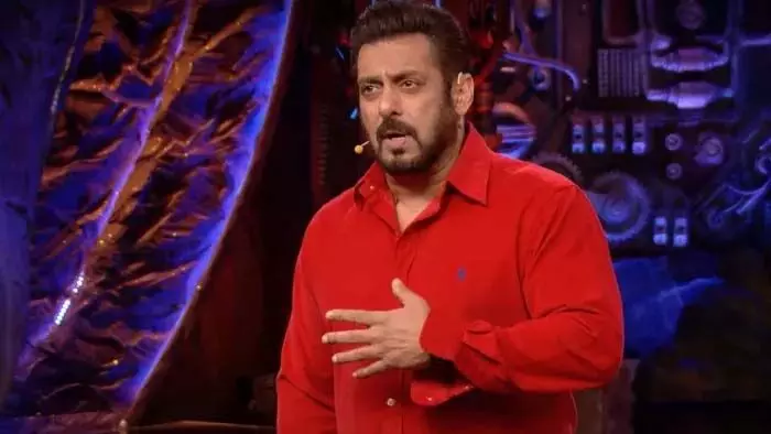 Bigg Boss 18: सलमान खान ने पुराने ‘घमंडी’ पुलिस स्टेशन वीडियो के बारे में बात की