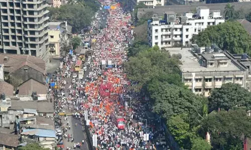 MVAने ईवीएम डेटा मांगा; आत्मनिरीक्षण मोड में MVAने ईवीएम डेटा मांगा; आत्मनिरीक्षण मोड में