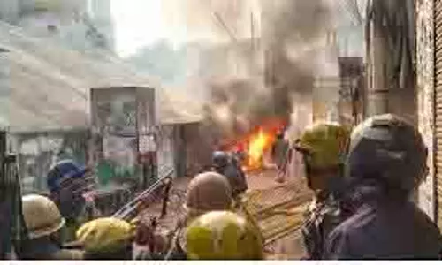 UP News: चार युवकों की मौत के बाद स्कूल बंद, बाहरी लोगों की एंट्री नो