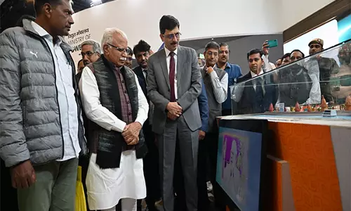 केंद्रीय मंत्री मनोहर लाल खट्टर ने भारत अंतर्राष्ट्रीय व्यापार मेला 2024 में NTPC मंडप का दौरा किया