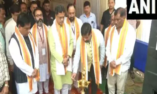 Tripura CM ने अगरतला में रक्तदान शिविर का उद्घाटन किया