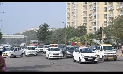 GMADA ने एयरपोर्ट रोड पर राउंडअबाउट बनाने की योजना पर पुनर्विचार किया GMADA ने एयरपोर्ट रोड पर राउंडअबाउट बनाने की योजना पर पुनर्विचार किया
