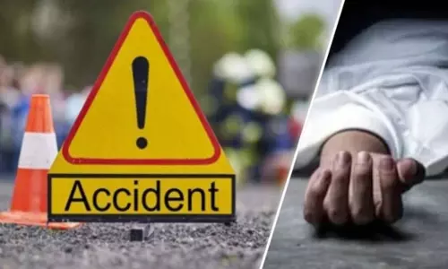 Ranchi: सड़क हादसे में बाइक सवार युवक की मौत Ranchi: सड़क हादसे में बाइक सवार युवक की मौत