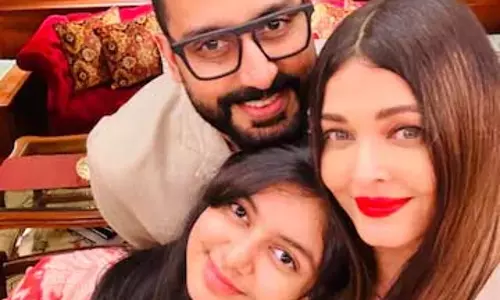 Abhishek Bachchan ने ऐश्वर्या राय को आराध्या के साथ घर पर रहने के लिए दिया धन्यवाद Abhishek Bachchan ने ऐश्वर्या राय को आराध्या के साथ घर पर रहने के लिए दिया धन्यवाद