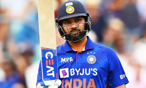 भारतीय टीम जीत की दहलीज पर पहुंची तो उन्हें अपने कप्तान रोहित शर्मा का समर्थन मिला
