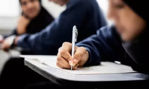 अल्पसंख्यकों की शैक्षिक प्रगति को बढ़ाने के लिए संवैधानिक प्रावधान
