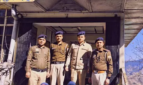 Himachal: नशे की लत युवाओं को छोटे-मोटे अपराधों की ओर जाने को मजबूर कर रही Himachal: नशे की लत युवाओं को छोटे-मोटे अपराधों की ओर जाने को मजबूर कर रही