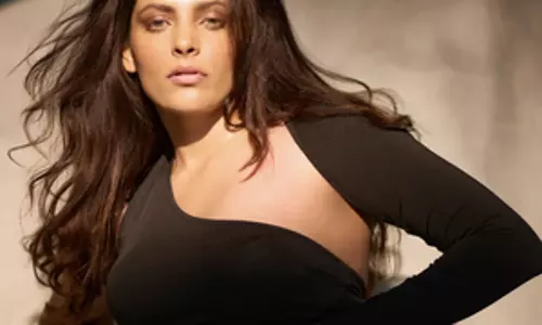 Saiyami Kher ने ‘अग्नि’ के लिए असल जिंदगी के अग्निशामकों से प्रशिक्षण लिया Saiyami Kher ने ‘अग्नि’ के लिए असल जिंदगी के अग्निशामकों से प्रशिक्षण लिया